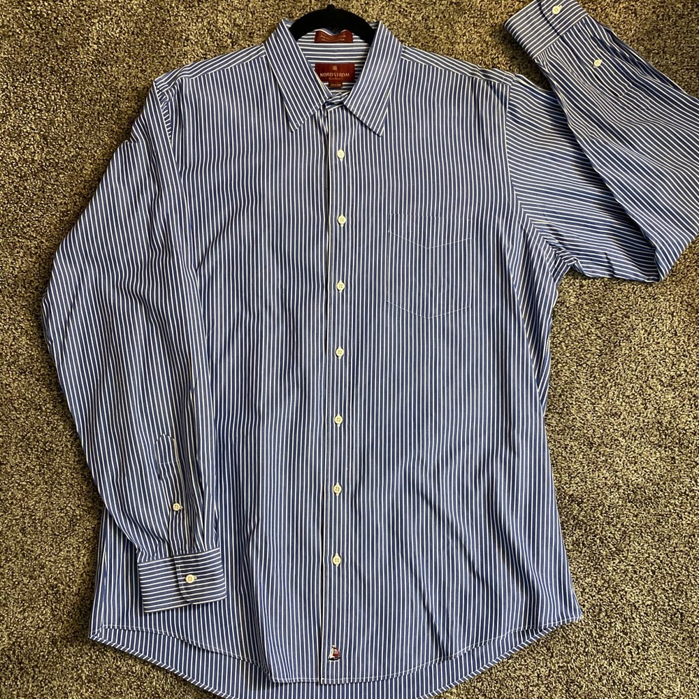 Nordstrom Blue and White Dress Shirt Classic Button-Down